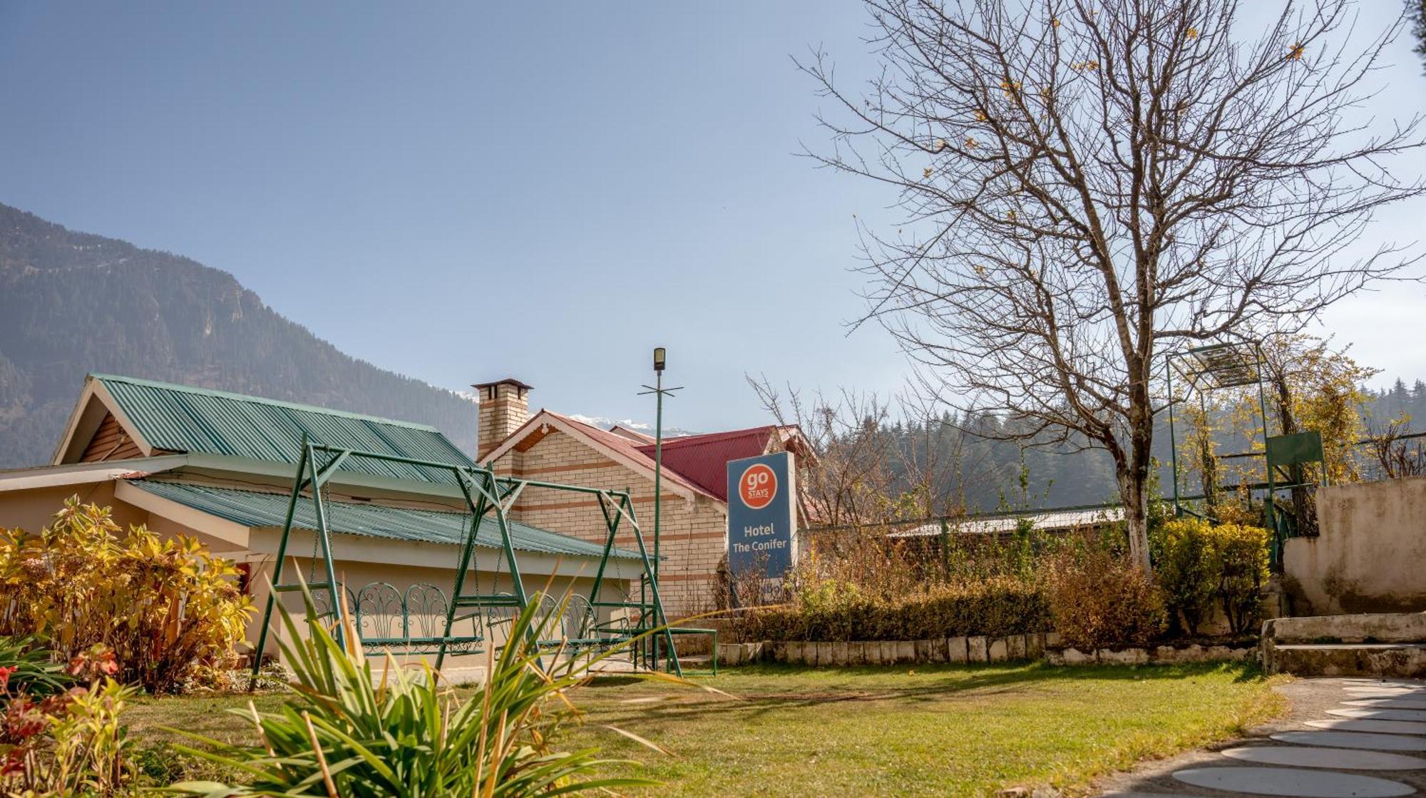 The Conifer Hotel Manāli Exterior foto